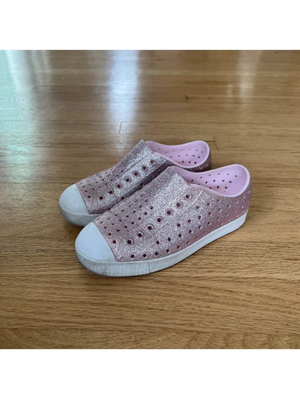 Native Jefferson Pink Glitter Slip On Perforated Rubber Shoes Girl's Size J1
